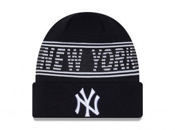 New Era New York Yankees Sport Knit Beanie Hat
