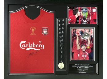 Liverpool FC Gerrard Framed Signed Framed Shirt