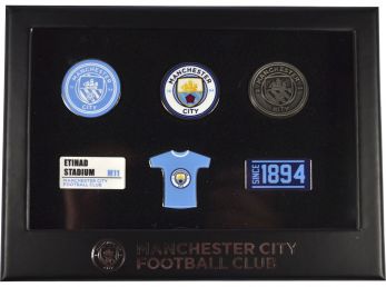 Man City FC 6 Piece Boxed Executive Badge Set - In Presentation Box