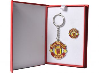 Manchester United Premium Boxed Executive Crest Keyring and Badge Set