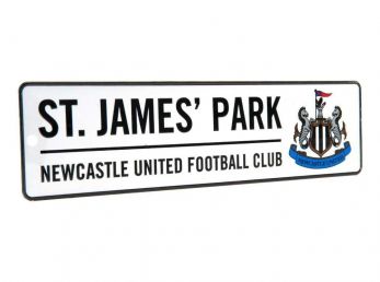 Newcastle United Crest 3D Embossed Metal Hanging Street Window Sign