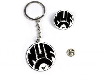Newcastle United Retro NUF Keyring and Badge Set